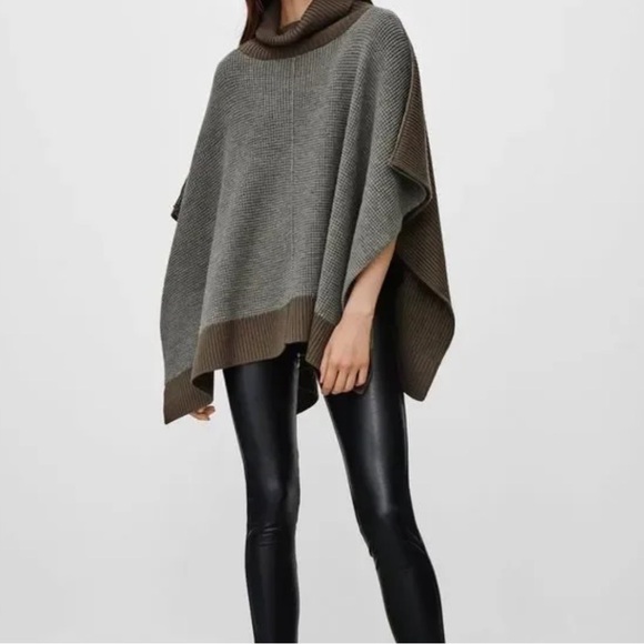 WILFRED Free Wellsh Turtleneck Wool Poncho Sweater - Picture 2 of 10